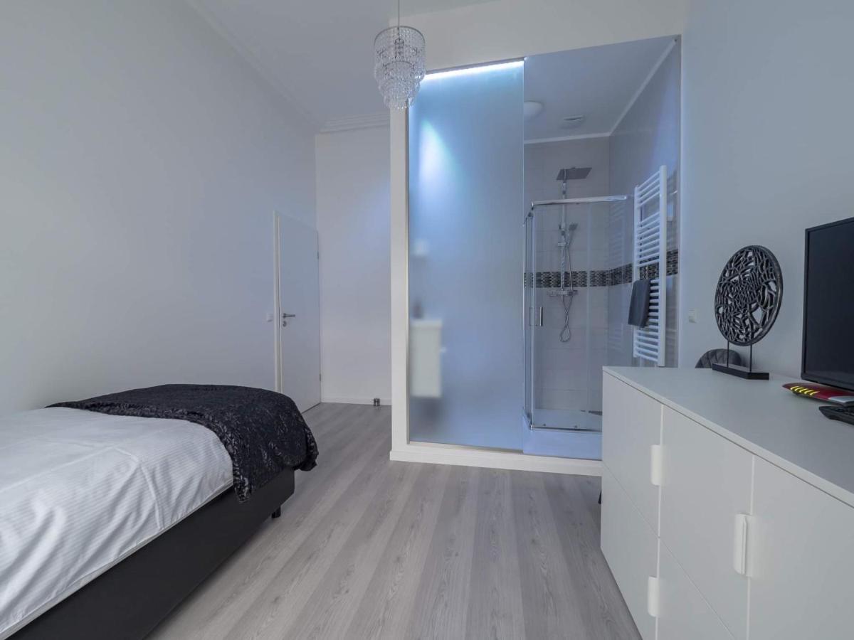 Executive Single Room With En-Suite In Guest House City Centre Luxembourg Bagian luar foto