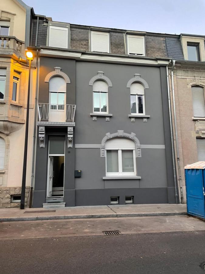 Executive Single Room With En-Suite In Guest House City Centre Luxembourg Bagian luar foto