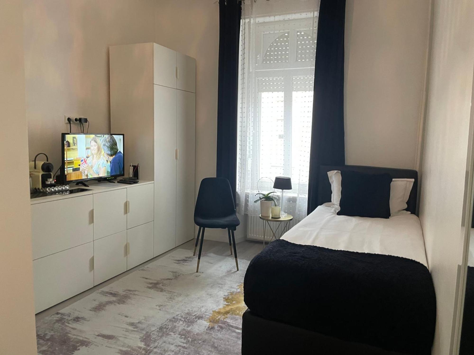 Executive Single Room With En-Suite In Guest House City Centre Luxembourg Bagian luar foto